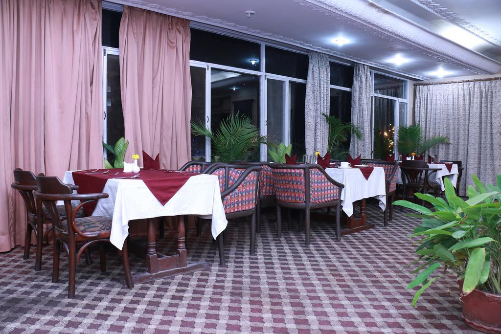 Hotel Mountain Katmandu Dış mekan fotoğraf