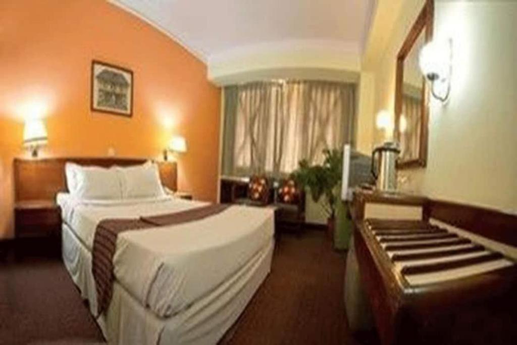 Hotel Mountain Katmandu Dış mekan fotoğraf
