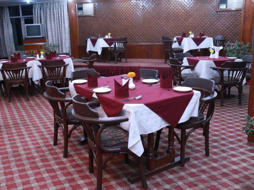 Hotel Mountain Katmandu Dış mekan fotoğraf
