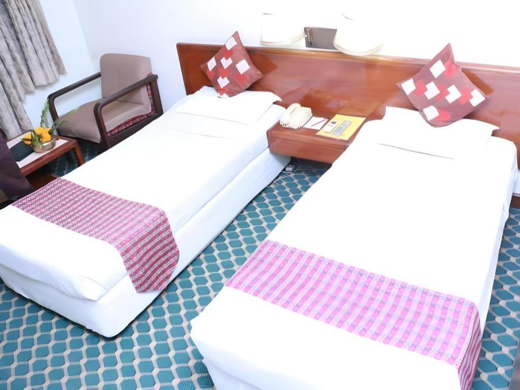 Hotel Mountain Katmandu Dış mekan fotoğraf